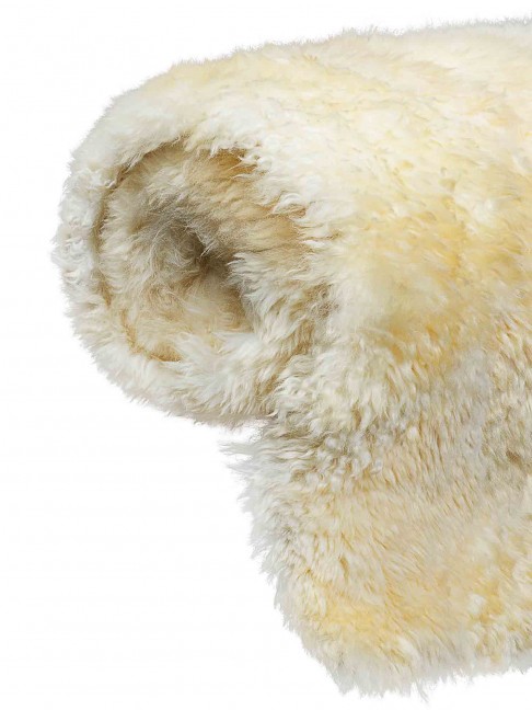 Tapete Pele de Carneiro Bege 