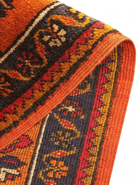 Tapete Persa Taspinar Antigo