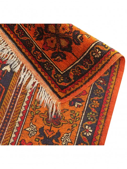 Tapete Persa Taspinar Antigo