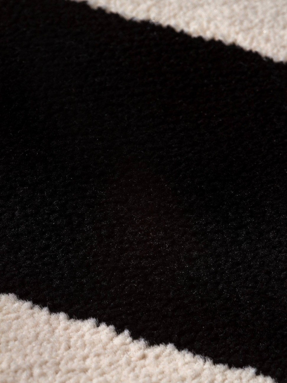 Tapete Chevron Black